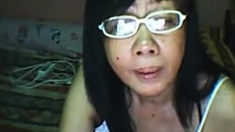 Mature Filipina granny